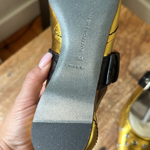 NIB Bottega Veneta Mary Jane Ballet Flats size 39 - Picture 9 of 9